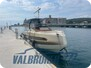 Invictus Yacht Invictus GT320 - barco a motor
