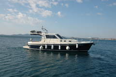 SAS Vektor Adria 1002 - Adria 1002 (motor yacht)