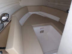 Motorboot Chaparral 225 SSI Cuddy Bild 11