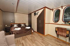 Motorboot Krilo Jesenice Deluxe Cruiser Bild 4