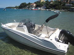 Quicksilver 675 Activ Open - Quicksiver (sports boat)