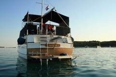 Motorboot CA-Yachts Classic Adria Trawler Bild 5