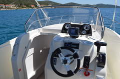Motorboot Quicksilver 675 Open Bild 10