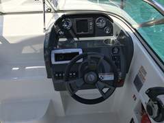 Motorboot Quicksilver 595 Cabin Crusier Bild 5