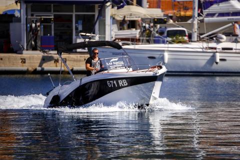 Motorboot Barracuda 545 Bild 1