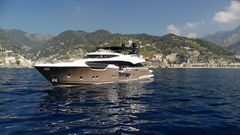 30m Monte Carlo Yachts with Fly! (yate de motor)