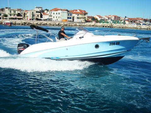 motorboot Bénéteau Flyer 750 Serie Miami Afbeelding 1