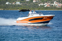 Motorboot Jeanneau Cap Camarat 7.5 WA Bild 2