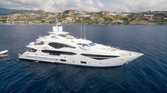 Motorboot Sunseeker 131 Luxury Yacht Bild 2