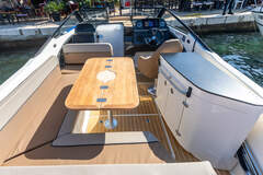 Motorboot Quicksilver 755 Cruiser Bild 11
