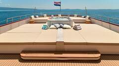 Motorboot NEW Lux-Cruiser with 14 Cabins for 30 Guests! Bild 3