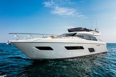 Motorboot Ferretti Yachts 550 Bild 2