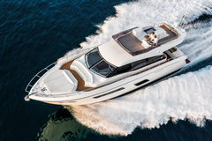 Motorboot Ferretti Yachts 550 Bild 10