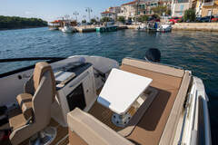 Motorboot Quicksilver Activ 805 Cruiser Bild 8