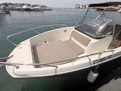 Motorboot Quicksilver Activ 675 Open Bild 2